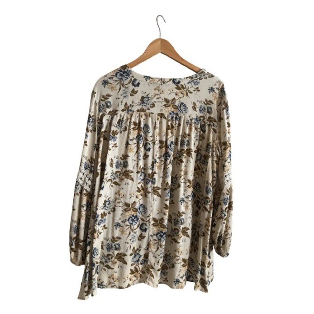American Eagle Tunic Blouse Floral Size Large Cream Blue Viscose V Neck - Picture 5 of 8